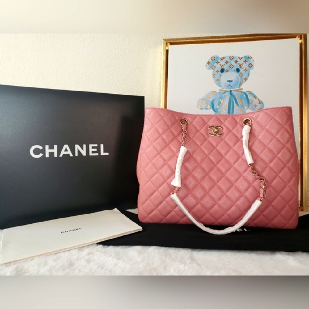 NEW- CHANEL Caviar Leather Large Tote Bag - Picture 1 of 16